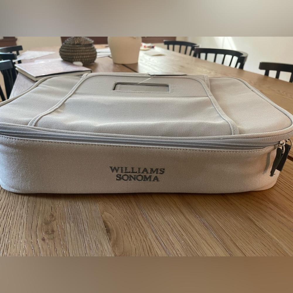 Williams Sonoma Insulated Food Storage Bag